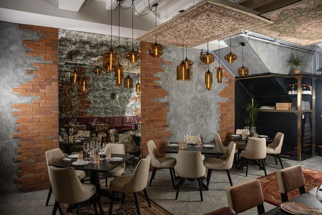The dining room of Les Ducs in Singapore